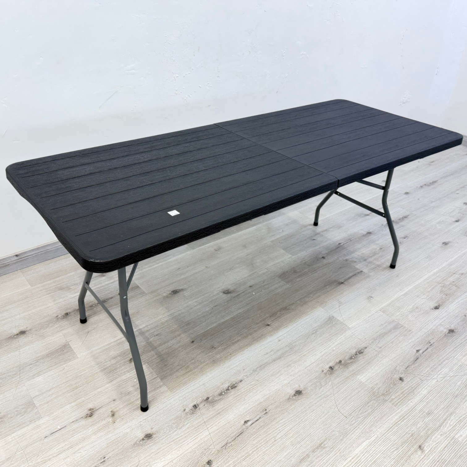 Summit Outdoor Folding Table